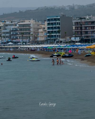 PAralia rethymno vroxi