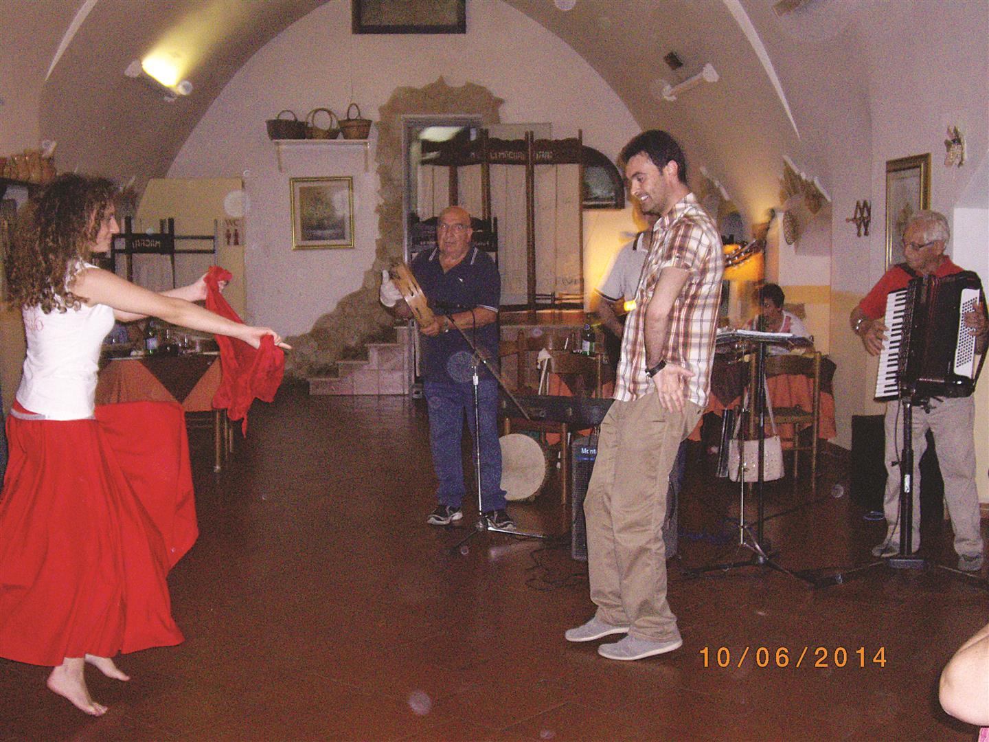 02_Γκρεκάνικη μουσική και χορός στο Σαλέντο